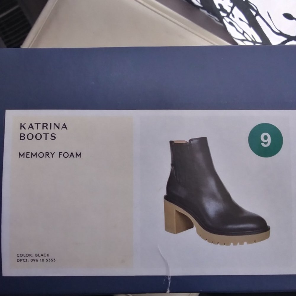 Universal Threads black boots - Picture 5 of 5